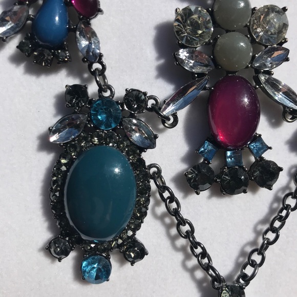 Stunning Statement Necklace✨⚡️✨ - Picture 4 of 10